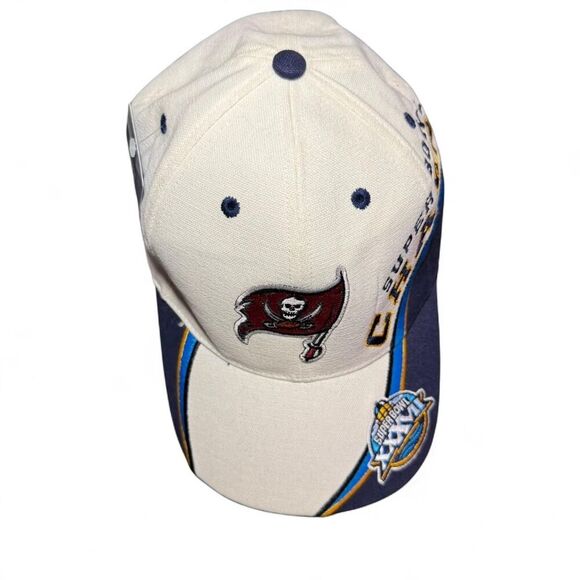 Tampa Bay Buccaneers Super Bowl champion XXXVII hat - Picture 2 of 6
